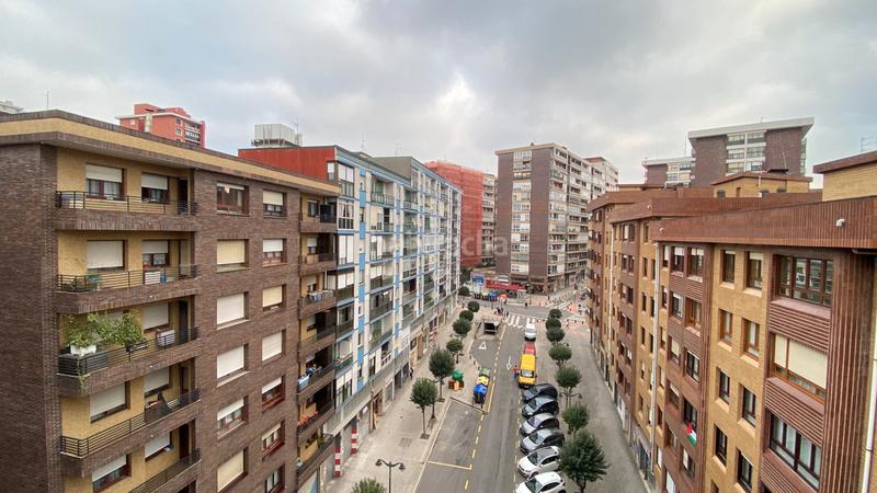 Foto 6694571e-a7bc-437d-8b81-bfba0ac0c62d. Flat with heating in Santutxu-Basarrate Bilbao