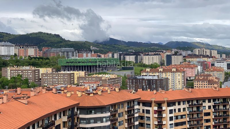 Foto 51518b9c-e6c9-4862-80e4-18395d9ce2cc. Piso en Atxuri Bilbao