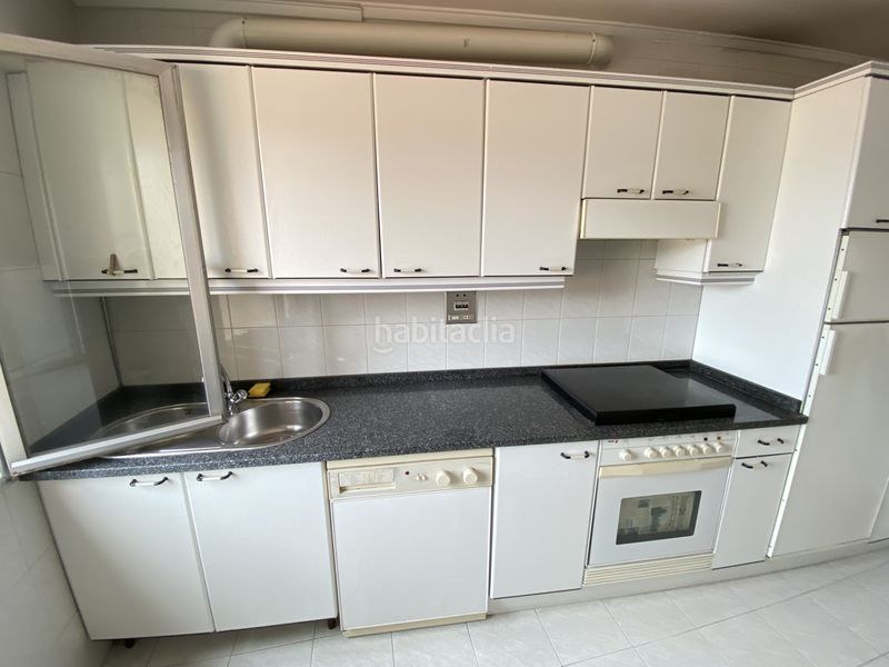 Foto b5861ddf-a3e7-4a84-9c18-f01966f8ec8f. Piso en Atxuri Bilbao