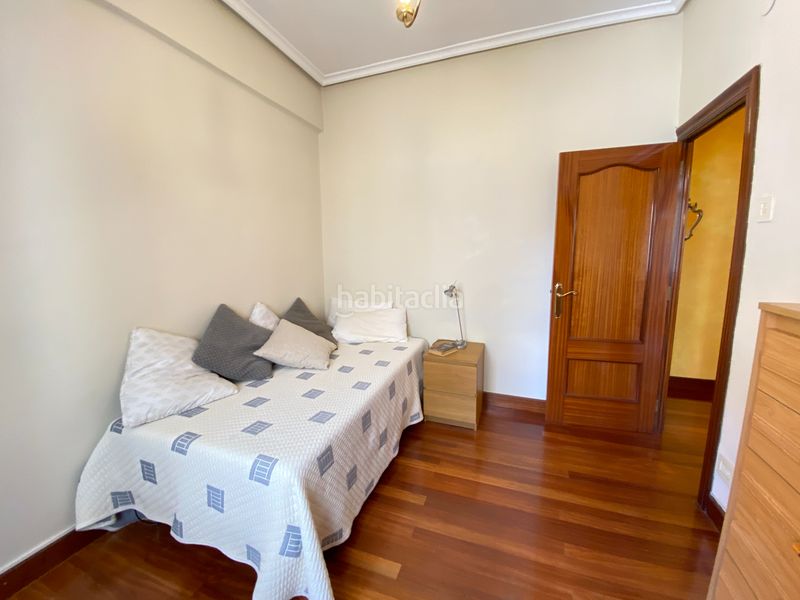 Foto 976360f4-c00c-44c5-851d-f50ffe39065e. Pis amb calefacció a Santutxu-Basarrate Bilbao