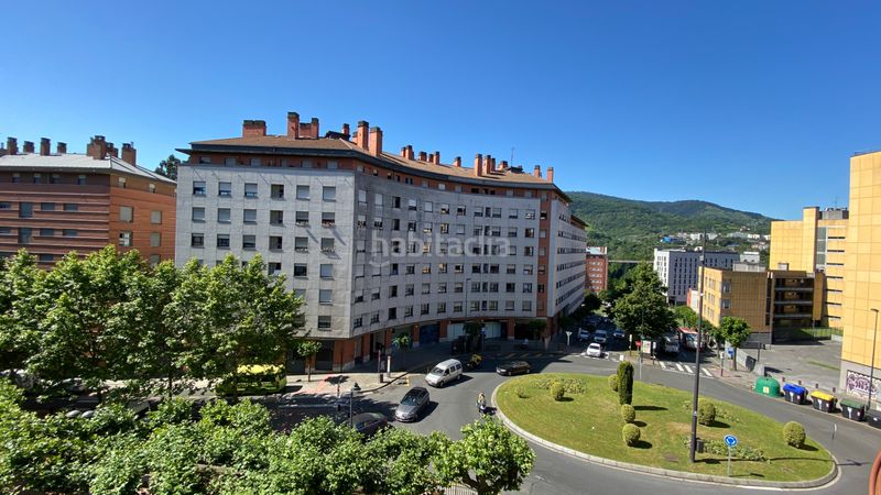 Foto 60e4ba24-84a3-4fa9-b56f-a17e35142376. Piso en Santutxu-Basarrate Bilbao