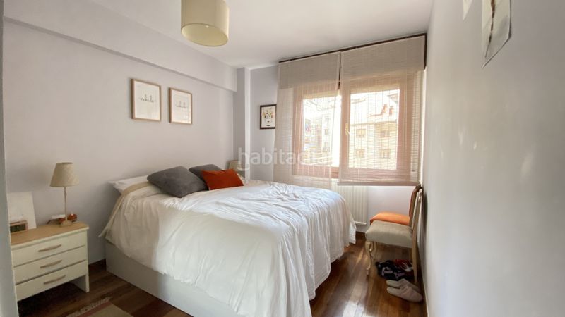 Foto 0f1b4a52-455c-4fe1-8bf1-19fc40b5f8c2. Piso en Santutxu-Basarrate Bilbao