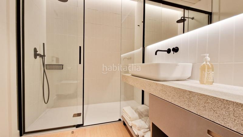 Foto 170fd290-f743-4d0f-b895-e187c46696f4. Rent flat in gipuzkoa plaza 2 in Área Romántica Donostia - San Sebastián