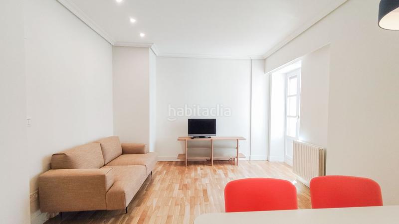 Foto 74882492-97c6-485c-a5ee-ddb09e51c474. Location appartement dans san martzial kalea 39 dans Donostia - San Sebastián