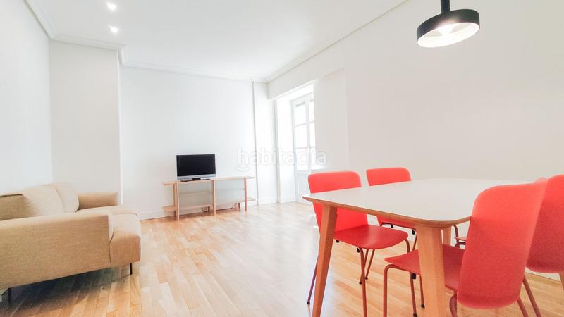 Foto b28f85e6-3565-43ed-a9d8-67a36328a8d9. Location appartement dans san martzial kalea 39 dans Donostia - San Sebastián