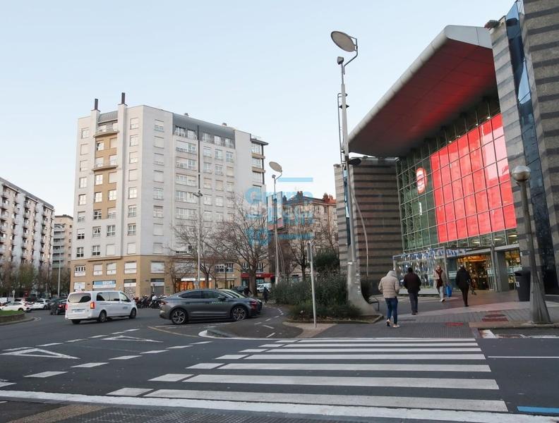 Foto de8c59a5-2058-4c1a-a1b5-4b6042ae3169. Lloguer local comercial a Anoeta Donostia - San Sebastián