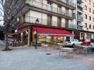 Local Comercial  Gabierrota pasealekua ibilbidea. Bar cafería en p de gabierrota próximo a la zona deportiva y jun