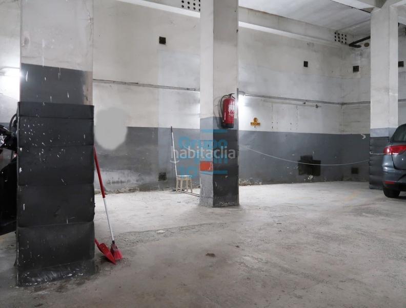 Foto 2727f15f-c612-4008-af07-b973be801ffc. Aparcament cotxe a Altza Donostia - San Sebastián