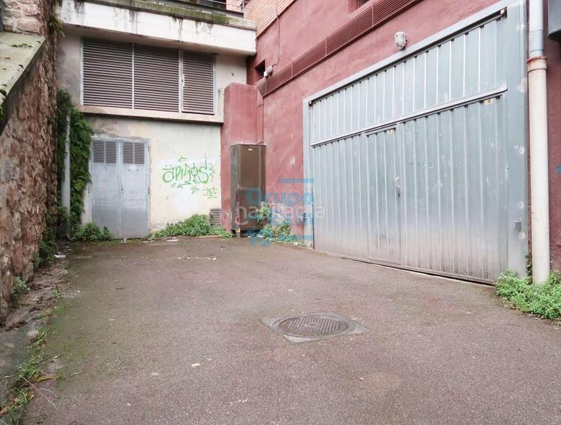 Foto eff8e2e0-a4f0-4df9-b53d-70741d986399. Aparcament cotxe a Altza Donostia - San Sebastián