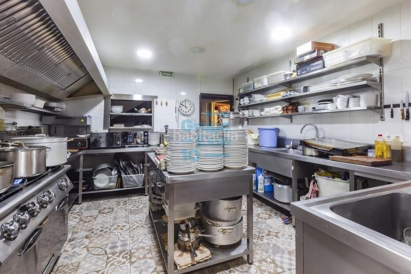 Foto 15d82767-b0c3-4ece-9d7d-bce6af2d3153. Local commercial dans Oiartzun