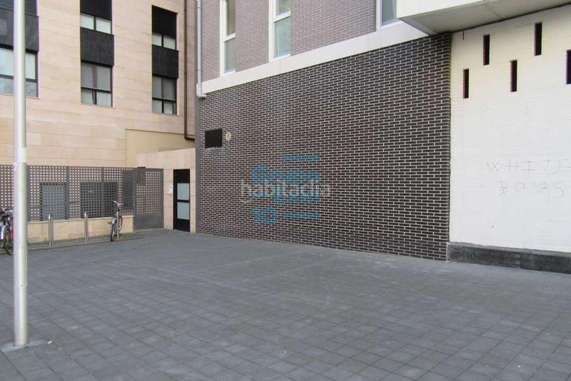 Foto 06a66b49-1b33-4ec6-b325-44a1a6bb2391. Posto auto in Riberas Donostia - San Sebastián