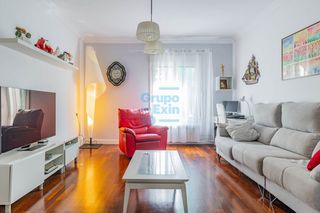 Pis  Oiartzun kalea. Amplia vivienda ubicada en planta cuarta en oiartzun kalea junto