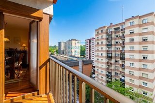 Appartement  Txirrita bertsolaria pasealekua. En bertsolari txirrita, vivienda muy luminosa y soleada en plant
