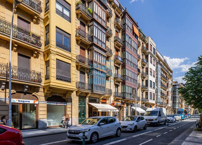 Foto 9ec260bb-dfc8-4b63-8996-c9f37d8d5014. Flat with heating in Amara Zaharra-Arbaizenea Donostia - San Sebastián