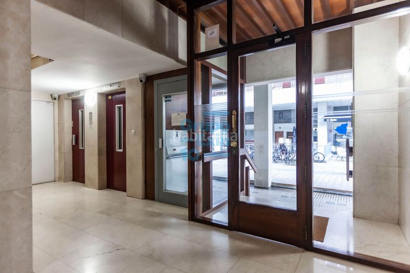 Foto a5a56b3b-eb08-4399-ad2b-eb59a7e17e98. Pis amb calefacció a Amara Donostia - San Sebastián