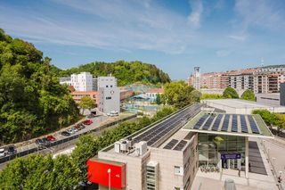 Flat  Javier barkaiztegi kalea. Vivienda renovada en planta sexta con terraza y vistas muy despe