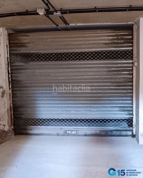 Foto 4f2bc93b-4c63-40bb-aedf-adc00d00b003. Aparcament cotxe a Usurbil