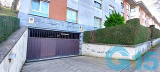 Aparcament cotxe  Calle merkezabal. Garaje en derecho de superficie.