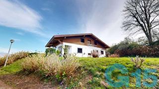 Casa  Aldura gunea aldea. Villa en renteria