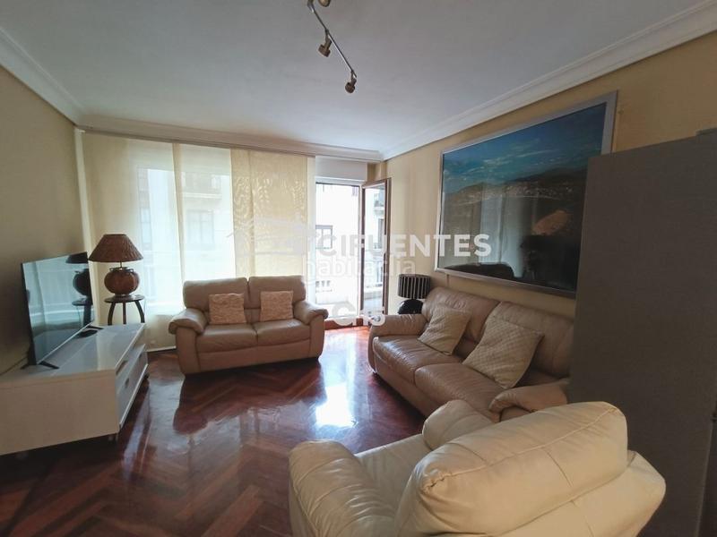 Foto 8f43b324-aa1a-4c3b-ac41-78fe7178ad2d. Miete etagenwohnung mit heizung in Área Romántica Donostia - San Sebastián