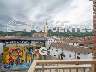 Appartement  Kontseju zarra kalea. Última planta con terraza en el centro de usurbil