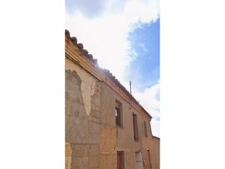 Casa  N/a. Casa a reformar