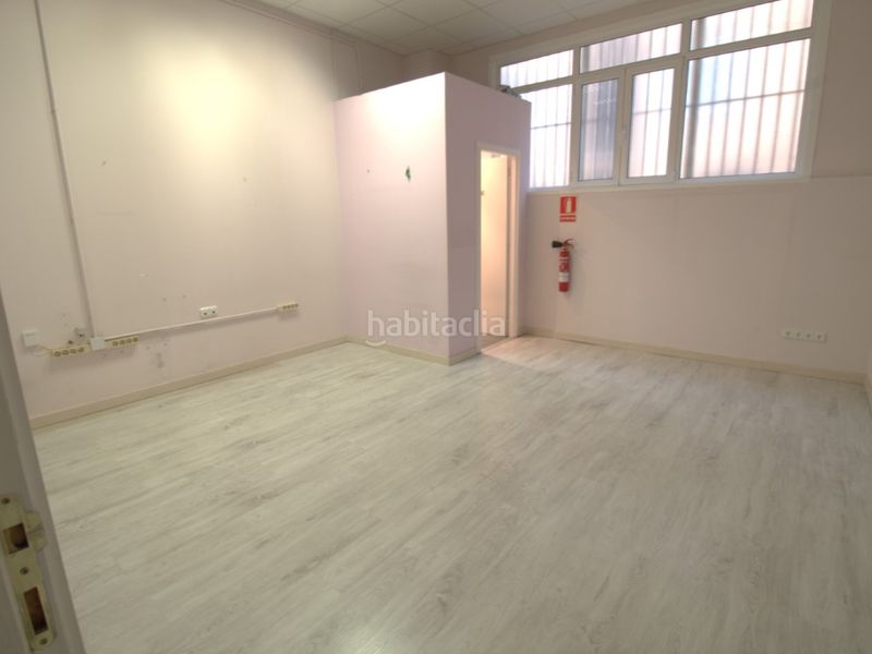 Foto 5ccd2b74-b7e1-452e-aa93-9c17291c81f8. Oficina a Pasaia