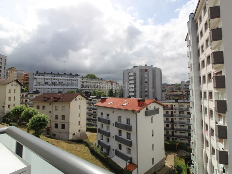 Foto a170fb01-3eba-4cf2-ab1d-1eb86bec3039. Pis a Pasaia