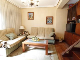 Pis  Avenida ulia. Triplex en la zona alta de trintxerpe