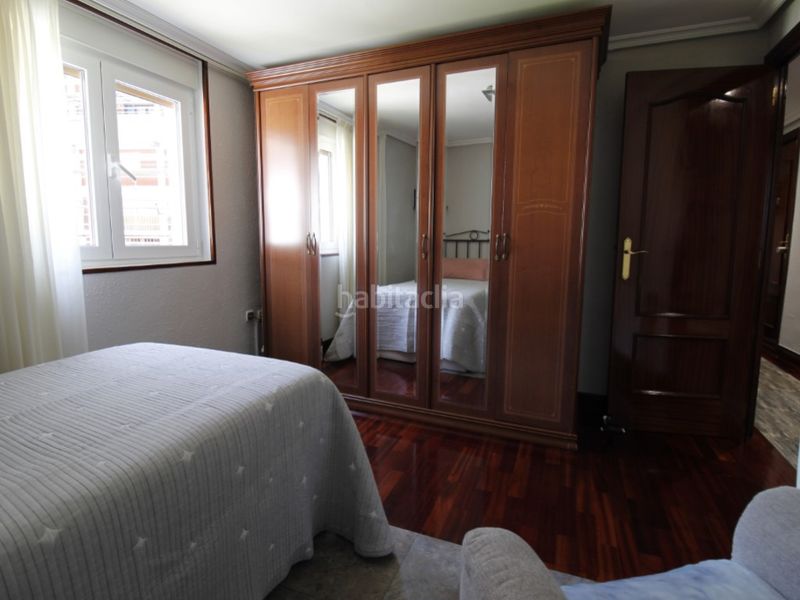 Foto 7052e44d-726f-4446-be29-6a3d8c0b7951. Pis a Pasaia