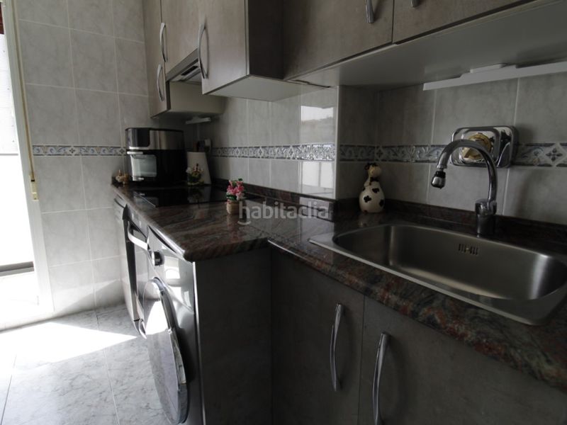 Foto 79b41d17-c023-476e-bd36-e650134b2e62. Pis a Pasaia