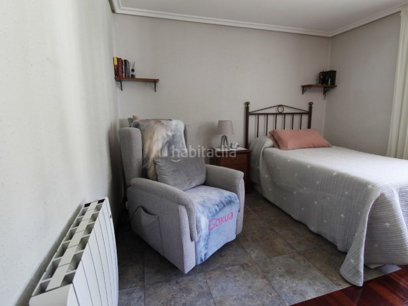 Foto dbc2e1e5-7a6c-484f-a5bb-cc9e6e655cdf. Pis a Pasaia