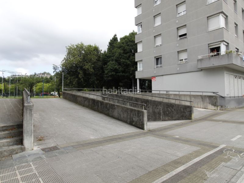 Foto 40938a5a-9e6d-40df-a87a-9c21f07fa1c7. Local comercial a Hernani