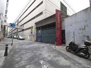 Miete Autoparkplatz  Calle araneder. Plaza de garage cerrada en araneder .