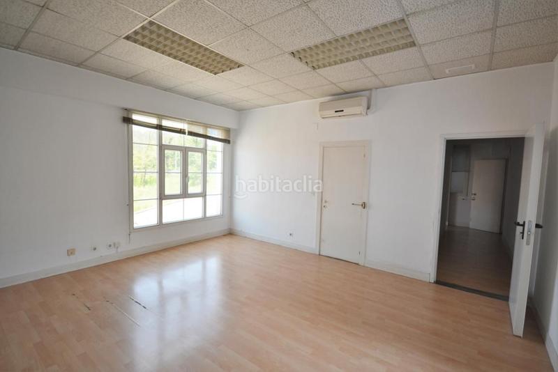 Foto c1968400-38f3-47a3-92f4-aef5aa8edd09. Nau industrial a Lasarte - Oria