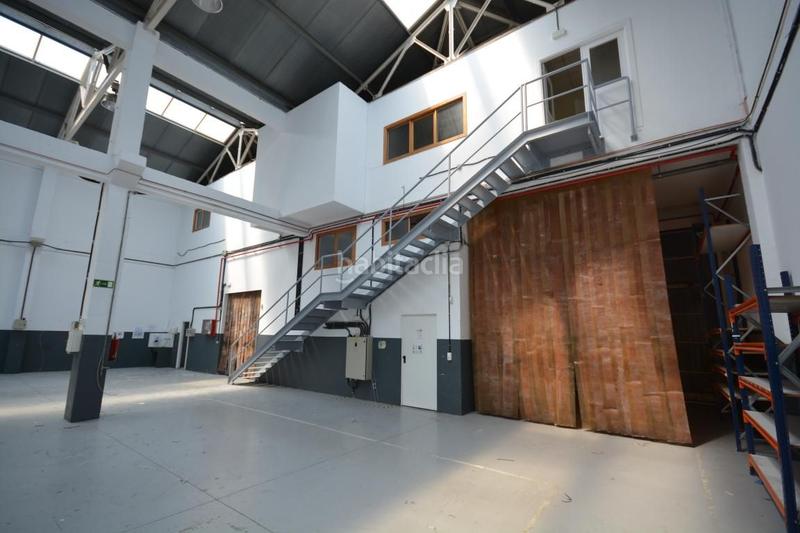 Foto f7a7a919-48f6-408e-88a7-6e208bea99be. Nau industrial a Lasarte - Oria