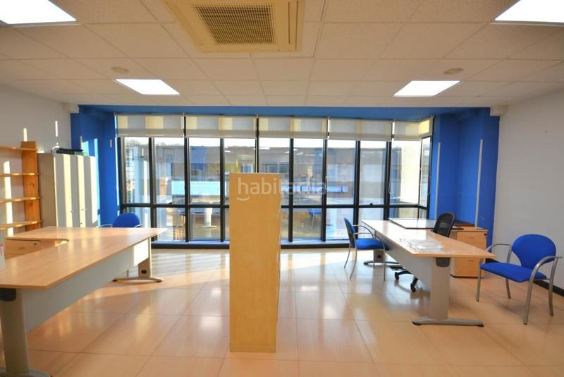 Foto 6f8b9c2b-41f6-496b-8aeb-655711f6b8d5. Oficina amb aparcament a Ibaeta Donostia - San Sebastián