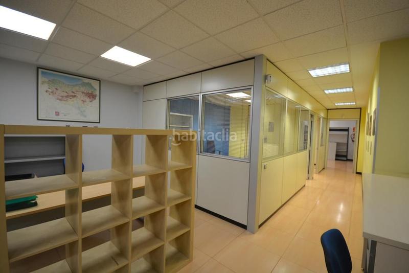 Foto 899e4a20-4297-408f-a005-aaf5cee31328. Oficina amb aparcament a Ibaeta Donostia - San Sebastián