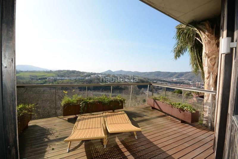 Foto 733460fa-9459-4e9d-a13a-dd262cd5a3c6. Casa amb calefacció aparcament piscina a Miramon-Zorroaga Donostia - San Sebastián