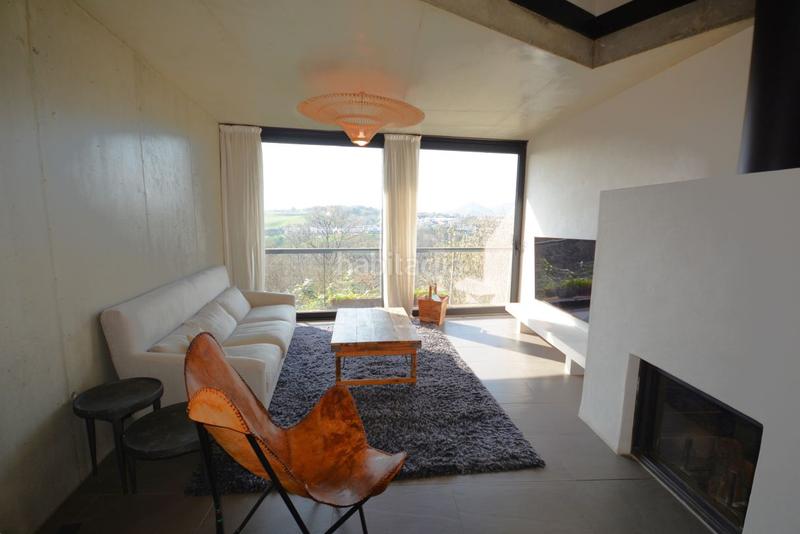 Foto 8ab72de4-dee0-4814-9a0d-569bf750aaa8. Casa amb calefacció aparcament piscina a Miramon-Zorroaga Donostia - San Sebastián