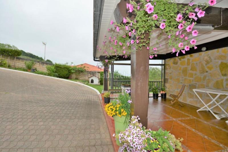 Foto 2898403a-edb0-4e24-8e3b-3b348457915c. House with heating parking in Igeldo Donostia - San Sebastián