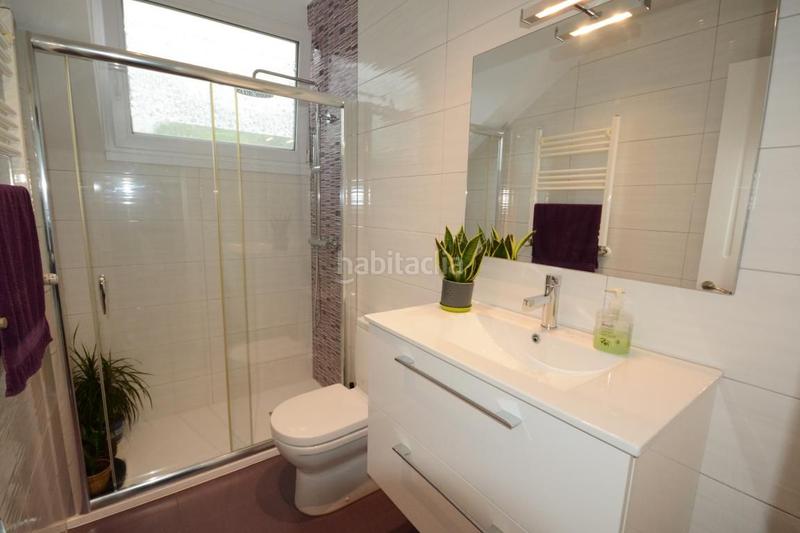 Foto 8f5928e9-516e-4e51-a961-fd1a21254a4a. House with heating parking in Igeldo Donostia - San Sebastián