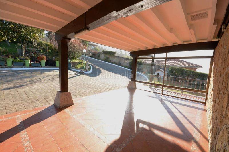 Foto a2848461-047c-445d-ae8f-2b44548859c9. House with heating parking in Igeldo Donostia - San Sebastián