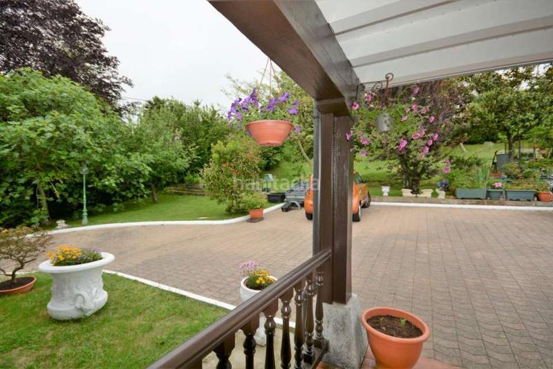 Foto a8beb251-8b24-44a3-93e5-c9f219e64e96. House with heating parking in Igeldo Donostia - San Sebastián