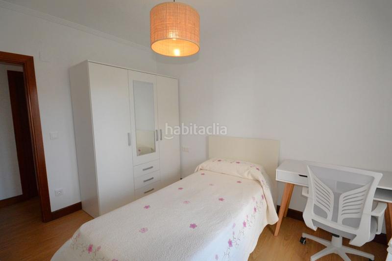 Foto badb0696-4ffa-4f02-96bb-6a6378eea34b. Alquiler piso antiguo Aiete piso de alquiler para estudiantes en Donostia - San Sebastián