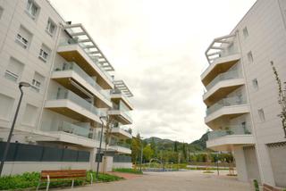 Appartement  Clara campoamor. Clara campoamor 3 dormitorios, sur, piscina. mejor que a estrena