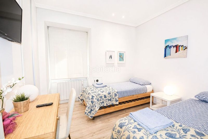 Foto c5a77ba6-90e3-4803-b7de-4e9fa83aa53c. Pis amb calefacció a Antiguo Donostia - San Sebastián