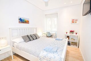 Etagenwohnung  Avenida de zarautz. Avda. de zarautz. 4 habitaciones con licencia tur�stica. junto a