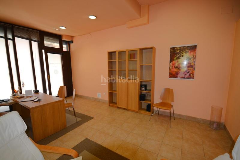 Foto 640f2569-8a0e-4428-92ae-2ac4526136cf. Rent business premise in Antiguo Donostia - San Sebastián