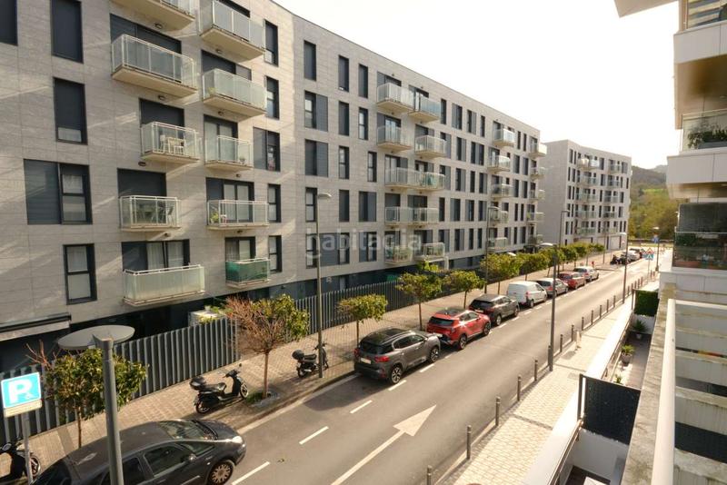 Foto e9fe8692-f8f2-4507-96e3-d2313fb6058b. Pis amb calefacció aparcament piscina a Pinar - Anaka - Belaskoenea Irun